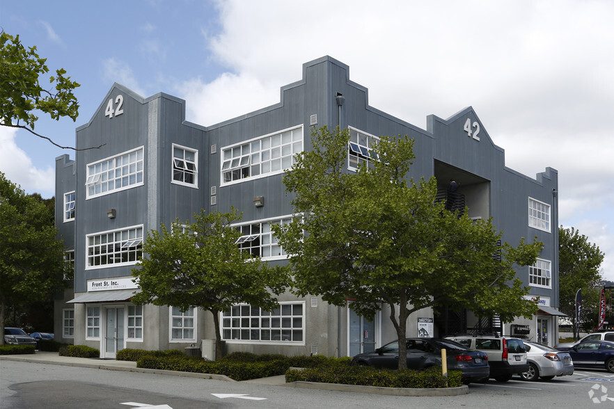 Tannas Display Solutions — 303 Potrero Street, Santa Cruz, California